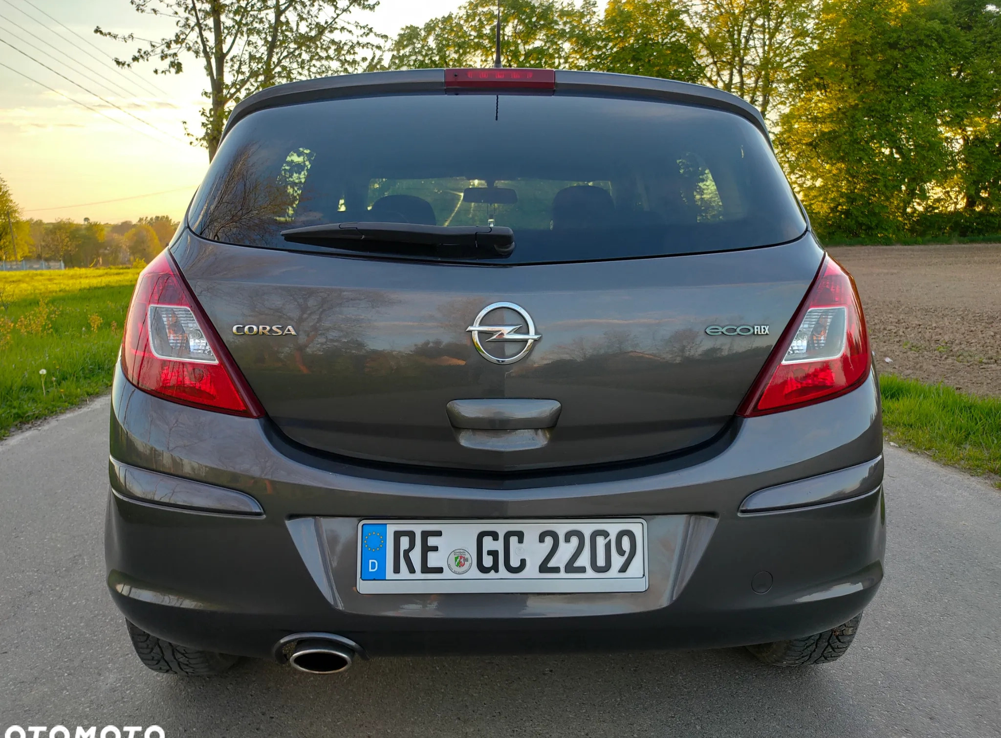 Opel Corsa cena 18400 przebieg: 153450, rok produkcji 2011 z Staszów małe 497